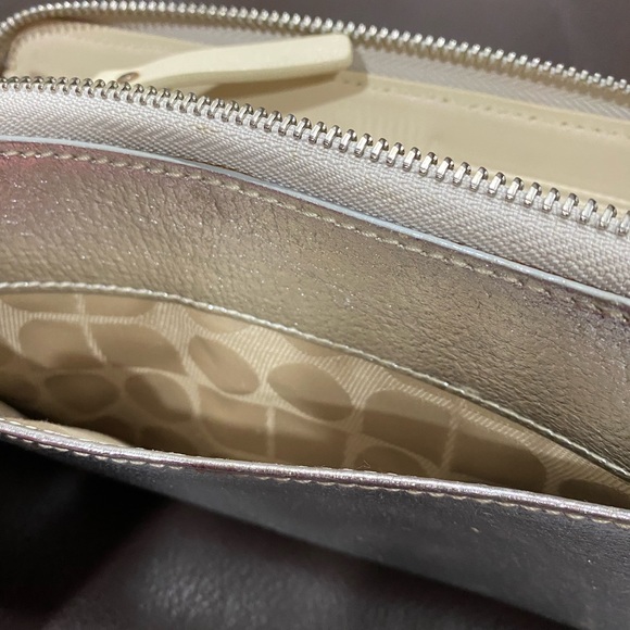 Kate spade tarrytown metallic silver wallet - Picture 5 of 13
